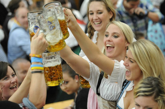 制度:欧洲最享受 亚洲最勤奋冰球突破游戏盘点各国带薪休假(图2) 制度:欧洲最享受 亚洲最勤奋冰球突破游戏盘点各国带薪休假(图2)