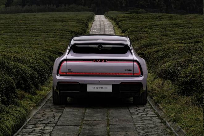 思：E5 Sportback的空间魔法冰球突破豪华版480L后备箱与22处巧(图3)